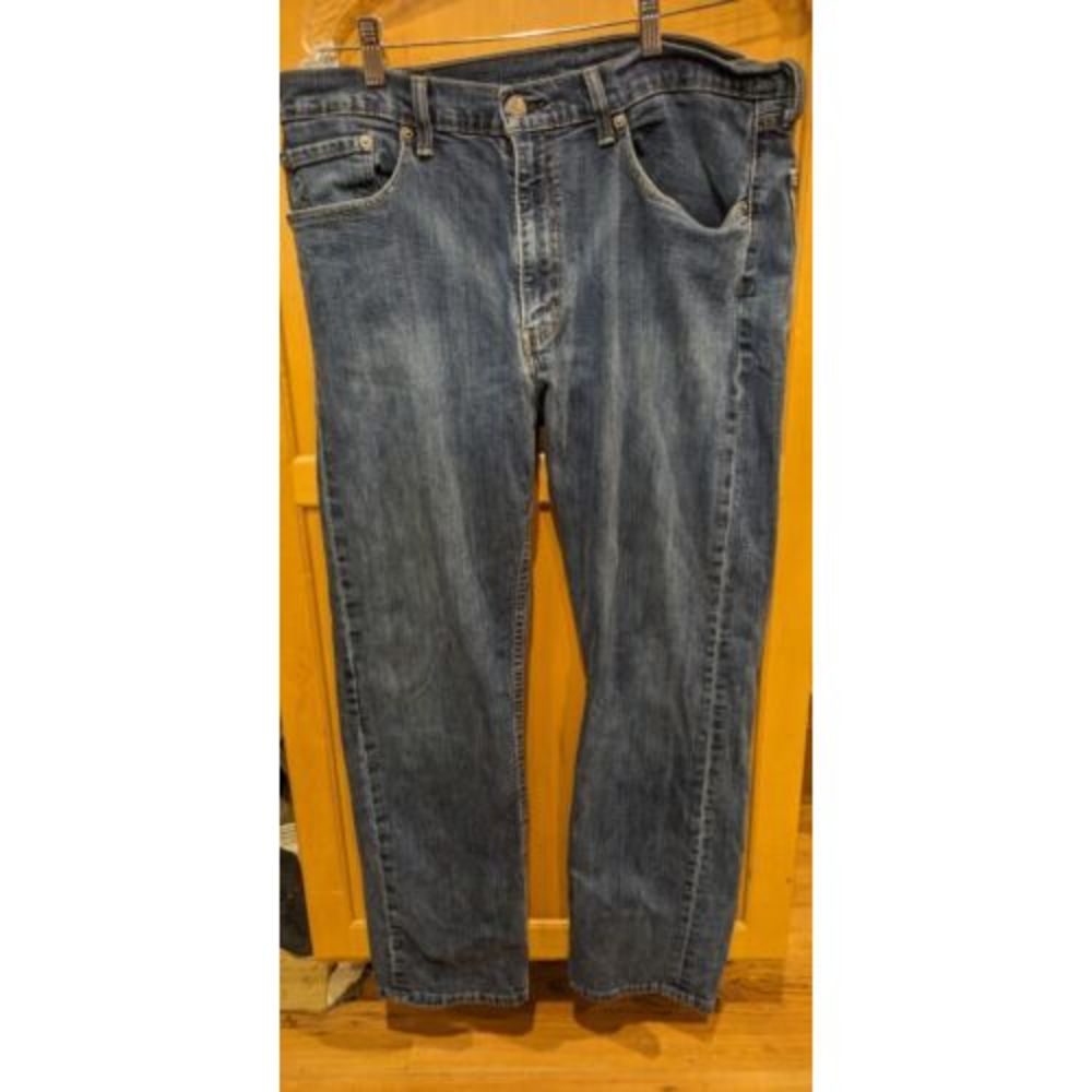 Levi's 505    Jeans 35X31 (actual Blue  Button Fly‎ Denim Jeans )